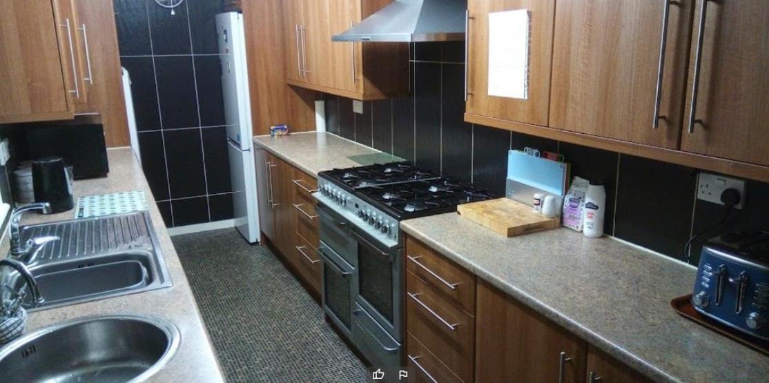 Oyo Tudor -